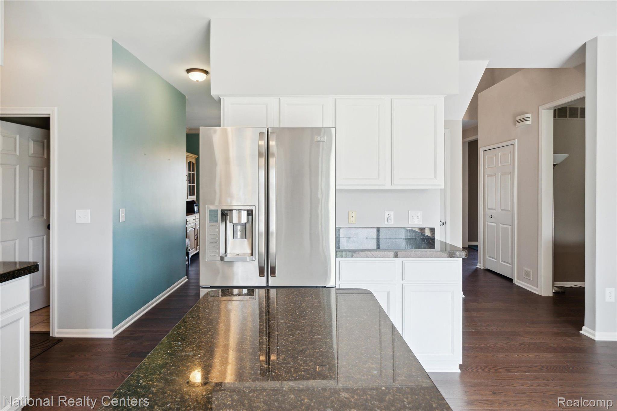 44559 Cherry Hill Road Canton, MI 48188 - Photo 24 of 50 Gallery Image 24