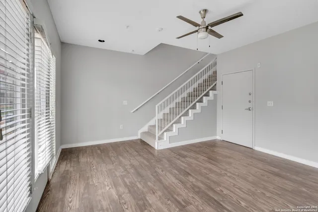 $2,200 | 939 South Frio Street, Unit 2007, San Antonio, TX 78207