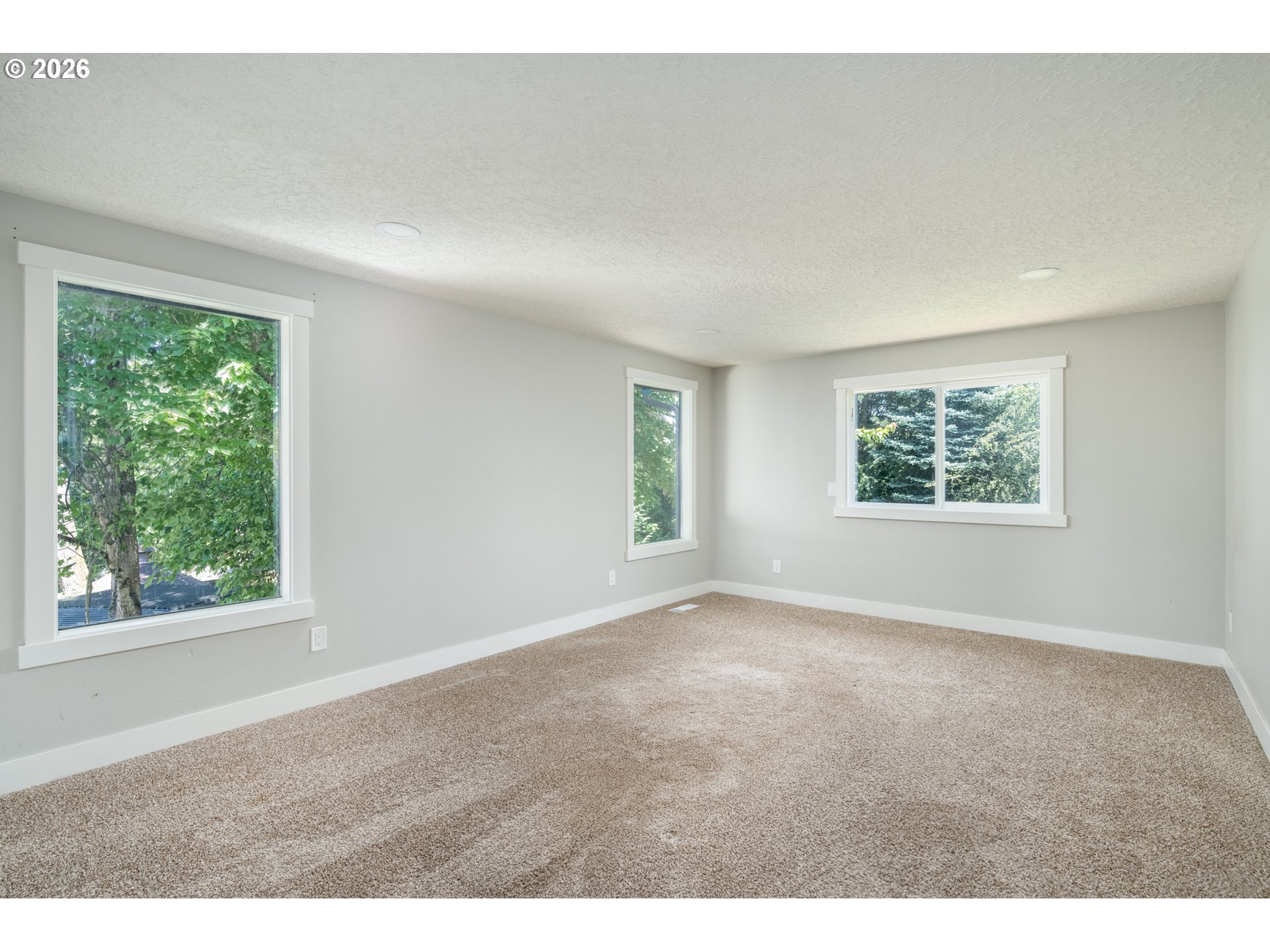 4010 Southwest 13th Court Gresham, OR 97080 - Photo 19 of 33 Bedroom, Primary