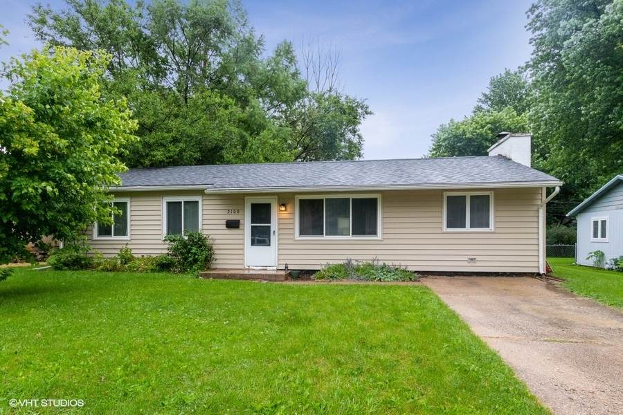2108 Western Road Iowa City, IA 52240 - Photo 1 of 15 Gallery Image 1