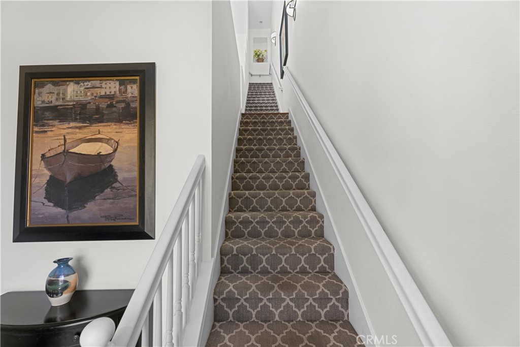 122 Jadestone Irvine, CA 92603 - Photo 4 of 20 a view of a hallway with seating area