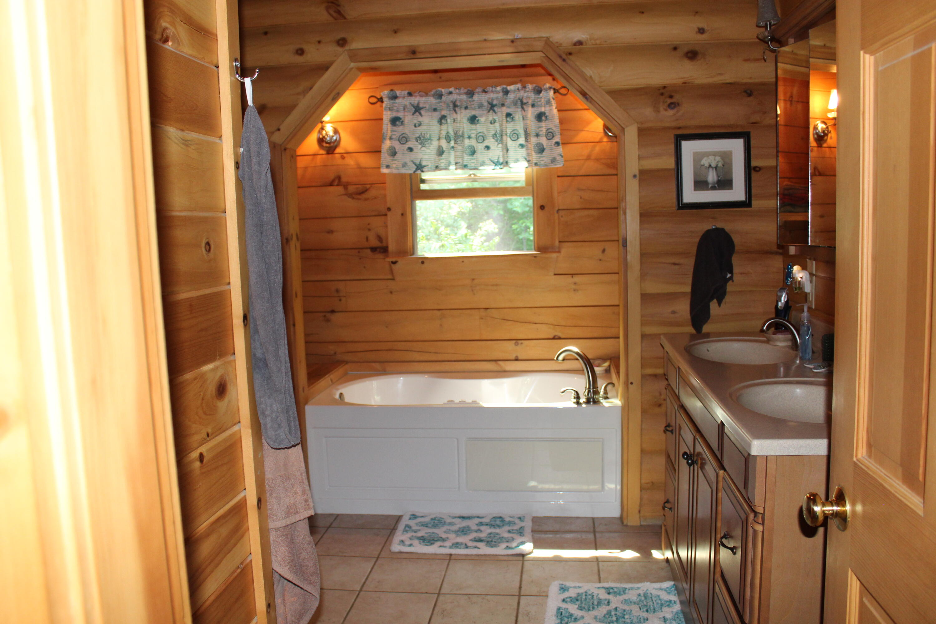 24 Monroe Road Searsport, ME 04974 - Photo 19 of 29 Master bath