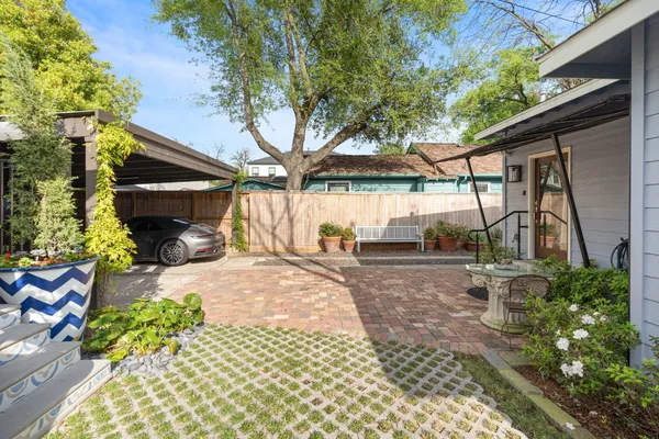 $3,800 | 1116 Nadine Street, Houston, TX 77009