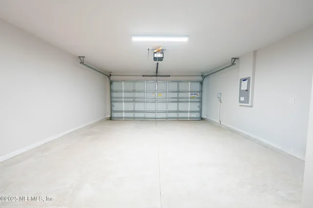 $299,900 | 5268 Sawmill Pt Way, Unit 8, Jacksonville, FL 32210