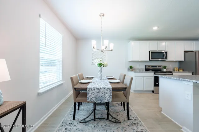 $299,900 | 5268 Sawmill Pt Way, Unit 8, Jacksonville, FL 32210