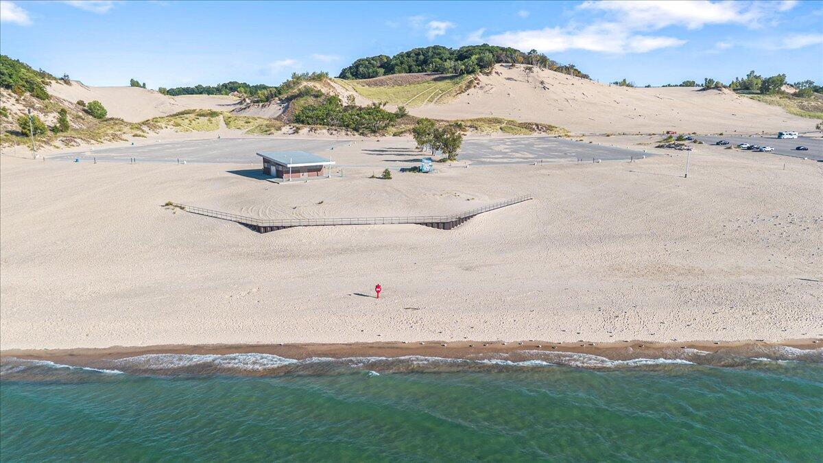 12150 Dunes Road Sawyer, MI 49125 - Photo 80 of 83 Warren Dunes Beach