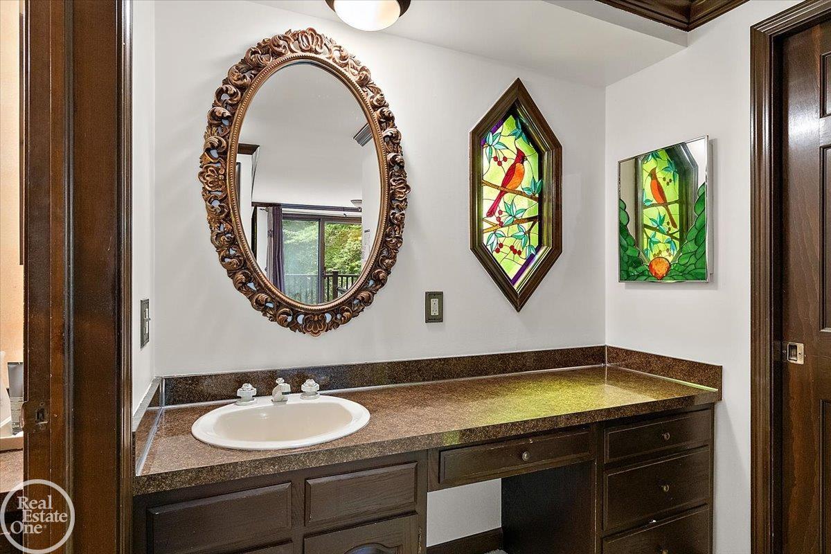 523 Ridgewood Road Rochester, MI 48306 - Photo 54 of 61 Gallery Image 54