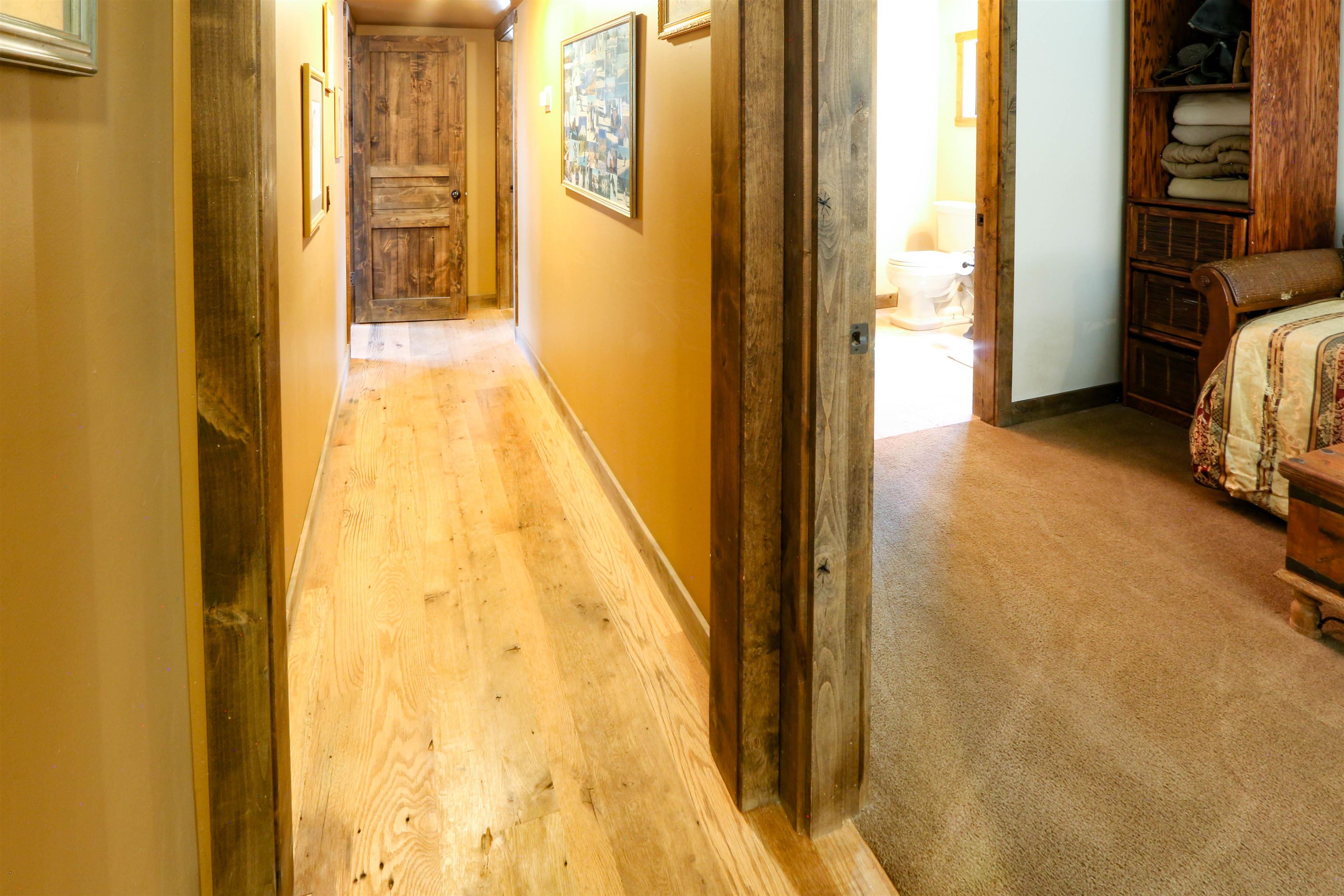 108 Ridgecrest Drive Mammoth Lakes, CA 93546 - Photo 27 of 43 Gallery Image 27
