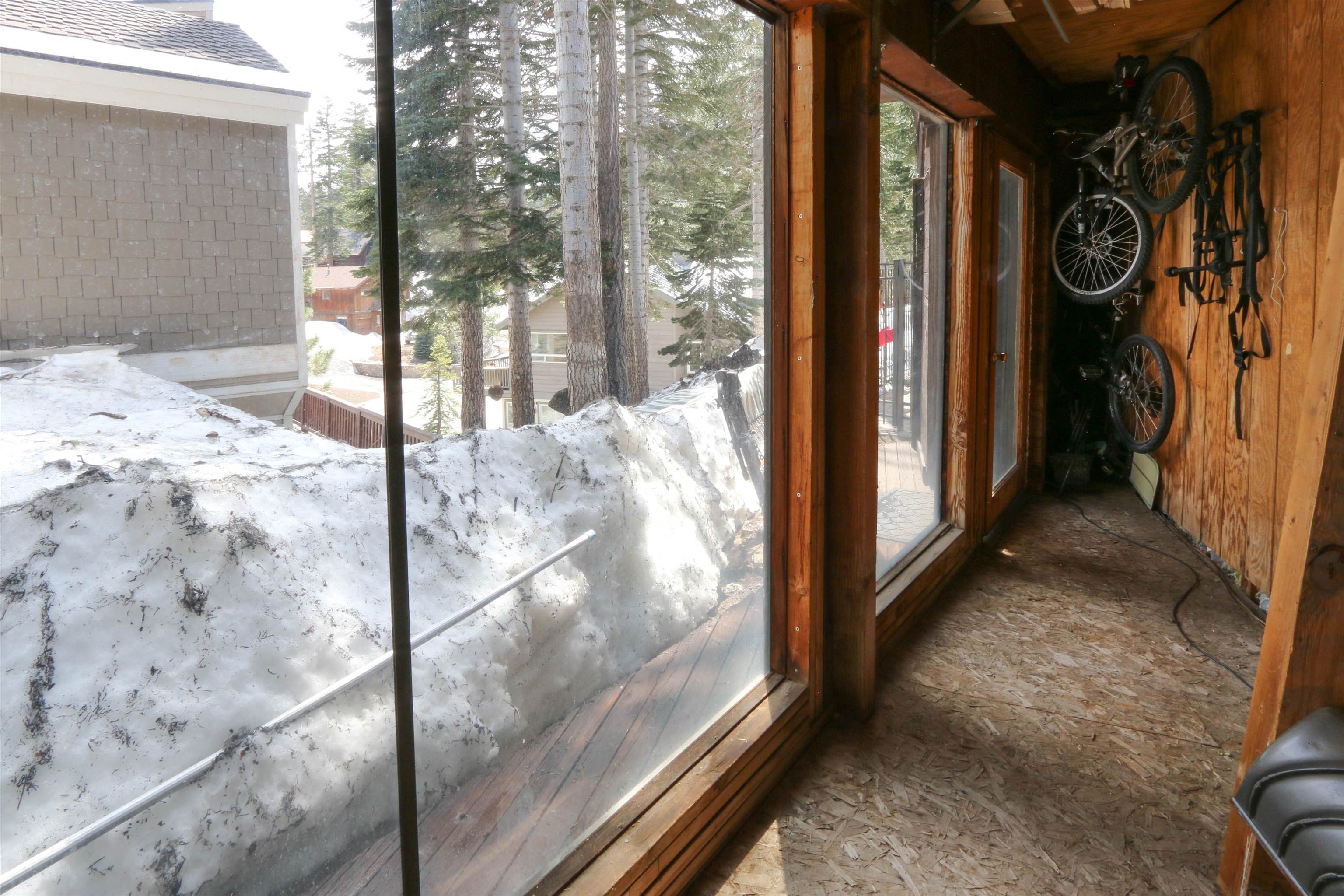 108 Ridgecrest Drive Mammoth Lakes, CA 93546 - Photo 28 of 43 Gallery Image 28