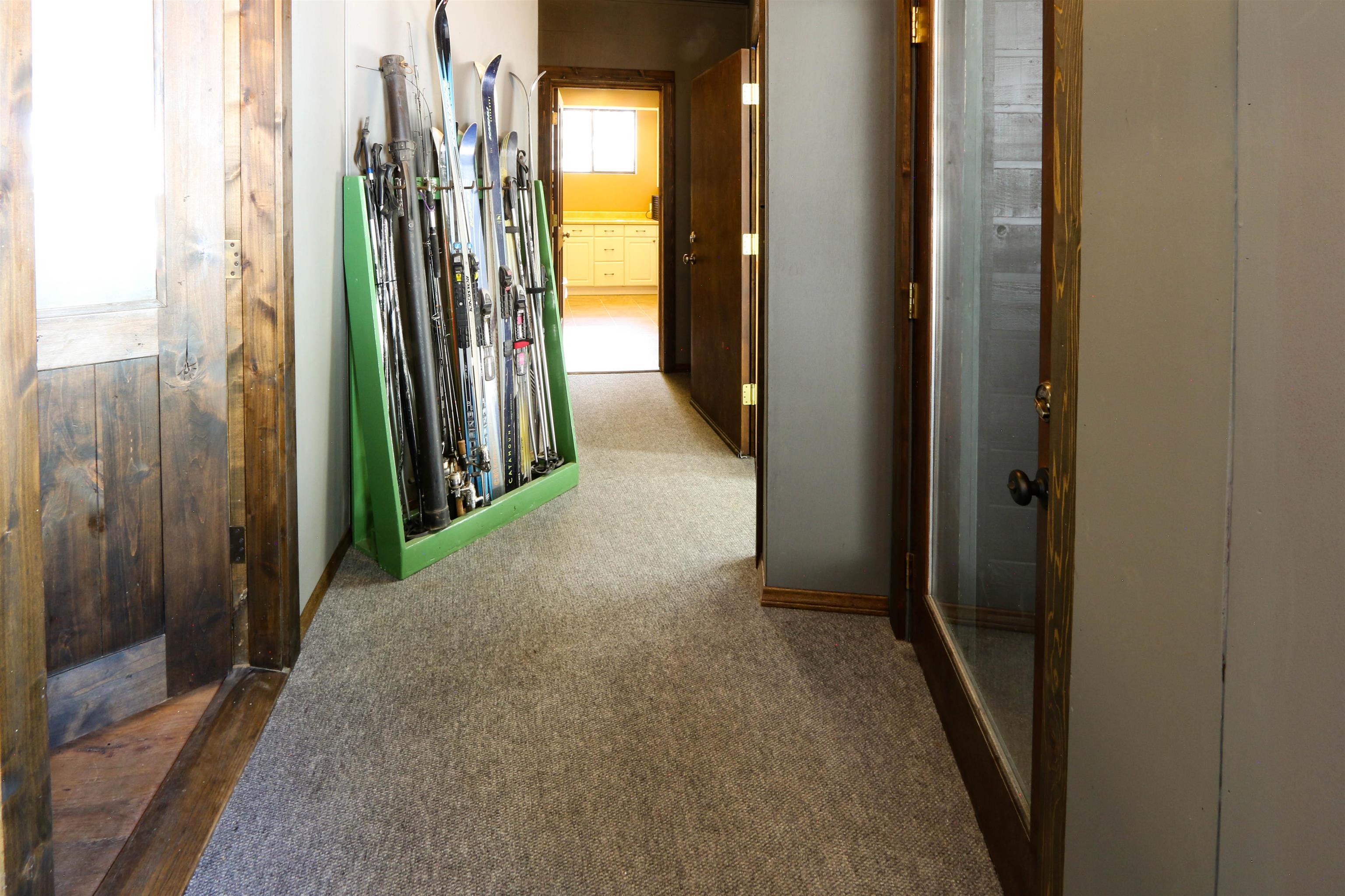108 Ridgecrest Drive Mammoth Lakes, CA 93546 - Photo 30 of 43 Gallery Image 30