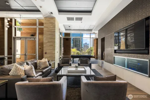 $620,000 | 10610 Northeast 9th Place, Unit 1603, Bellevue, WA 98004