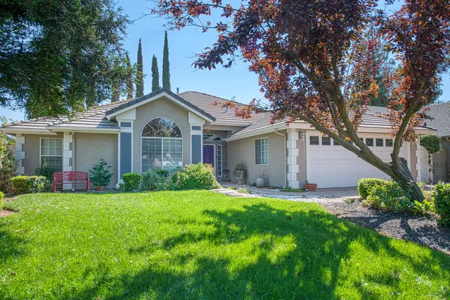 $585,000 | 1021 East Niles Avenue, Fresno, CA 93720