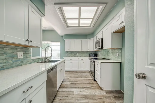 $585,000 | 1021 East Niles Avenue, Fresno, CA 93720