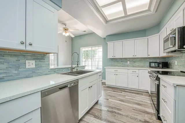 $585,000 | 1021 East Niles Avenue, Fresno, CA 93720