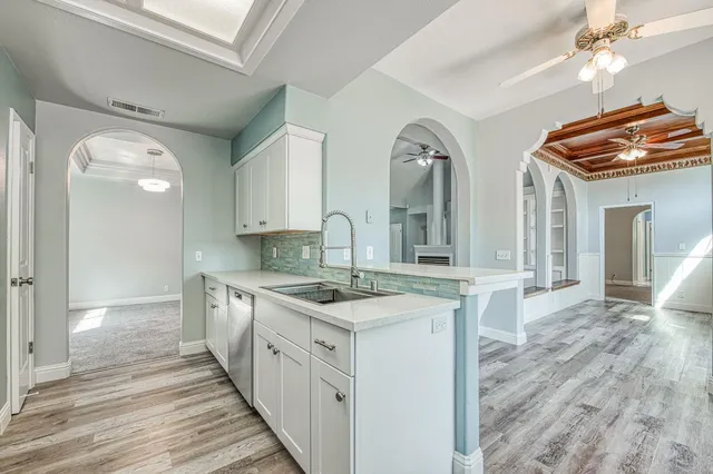 $585,000 | 1021 East Niles Avenue, Fresno, CA 93720