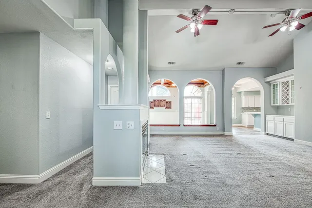 $585,000 | 1021 East Niles Avenue, Fresno, CA 93720