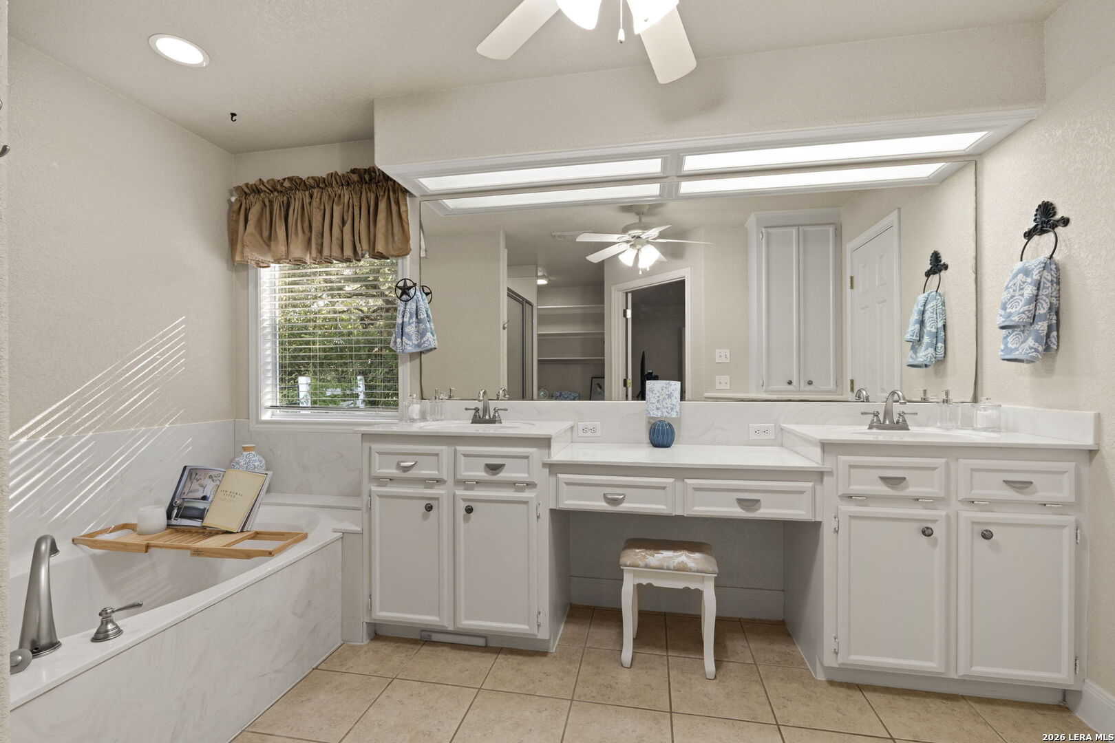 30720 Smithson Valley Road Bulverde, TX 78163 - Photo 7 of 30 Gallery Image 7