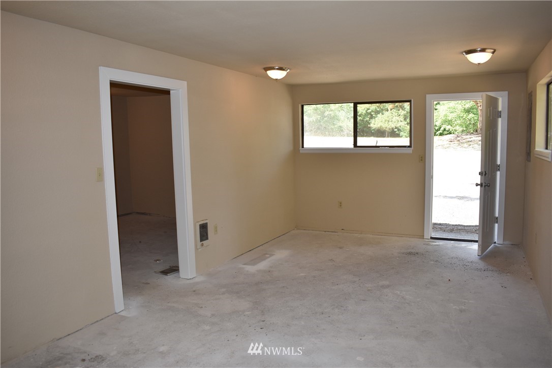 13720 Forsman Road Southeast Olalla, WA 98359 - Photo 16 of 24 Gallery Image 16