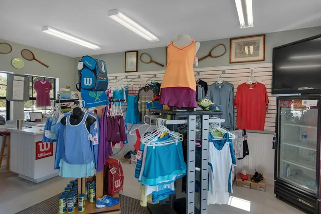 a view of a tennis court