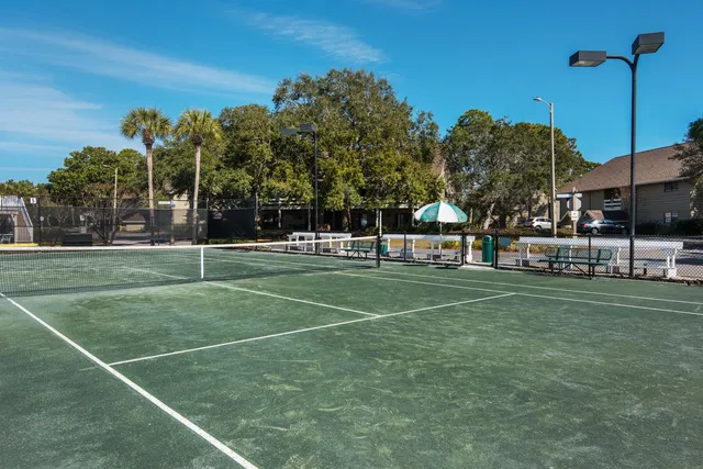 a view of a tennis court