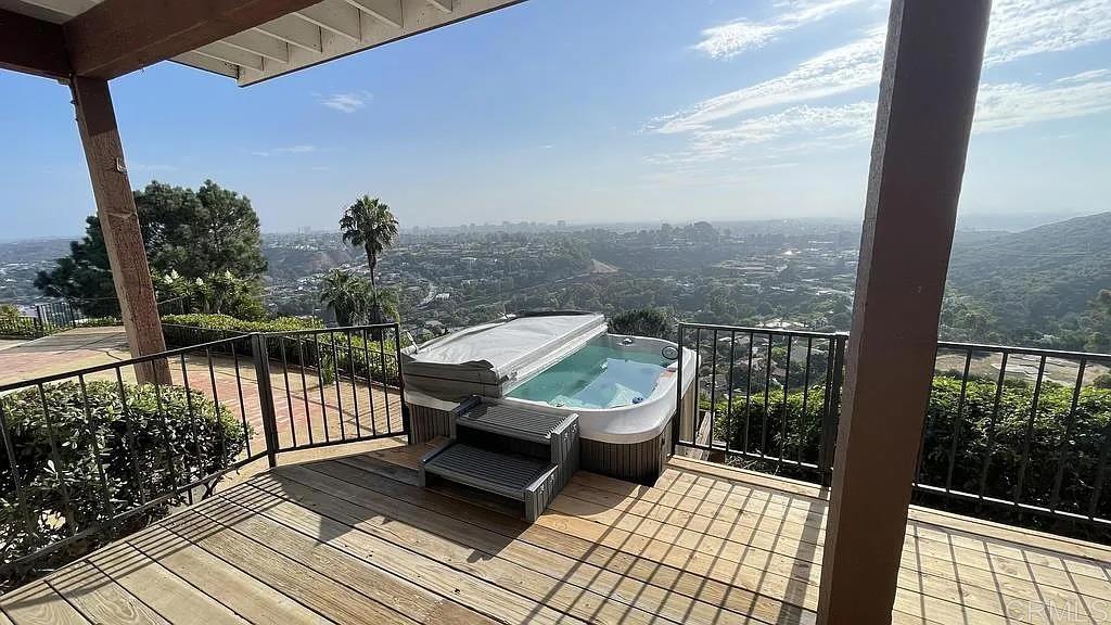 7311 Rue Michael La Jolla, CA 92037 - Photo 27 of 29 Gallery Image 27