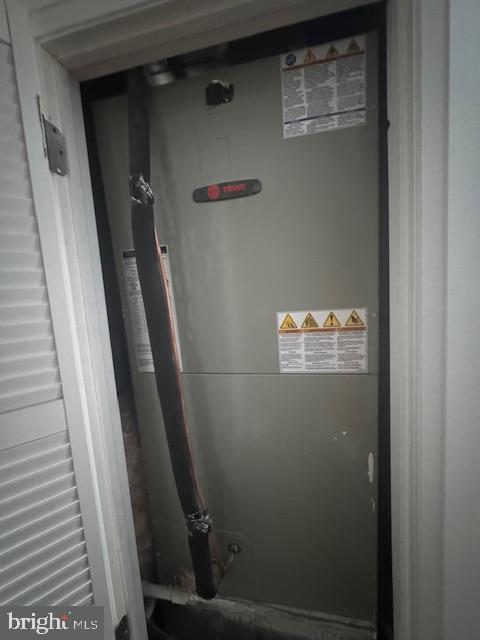 1809 Christian Street Philadelphia, PA 19146 - Photo 17 of 20 a bathroom with a shower