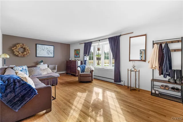 $375,000 | 8821 Tibbitts Road, New Hartford, NY 13413