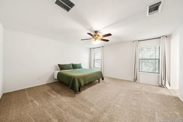 $1,950 | 807 Spello Circle, San Antonio, TX 78253