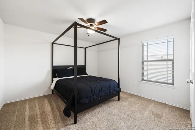 $1,950 | 807 Spello Circle, San Antonio, TX 78253