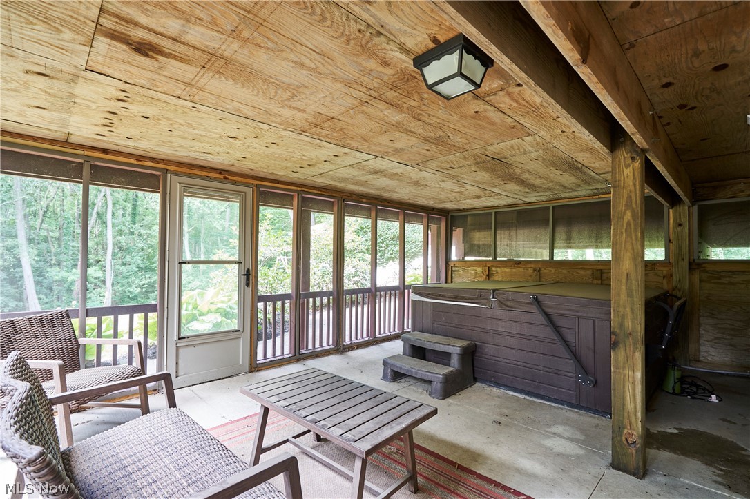 1865 Hartville Road Mogadore, OH 44260 - Photo 20 of 28 screened porch , hot tub, back yard access