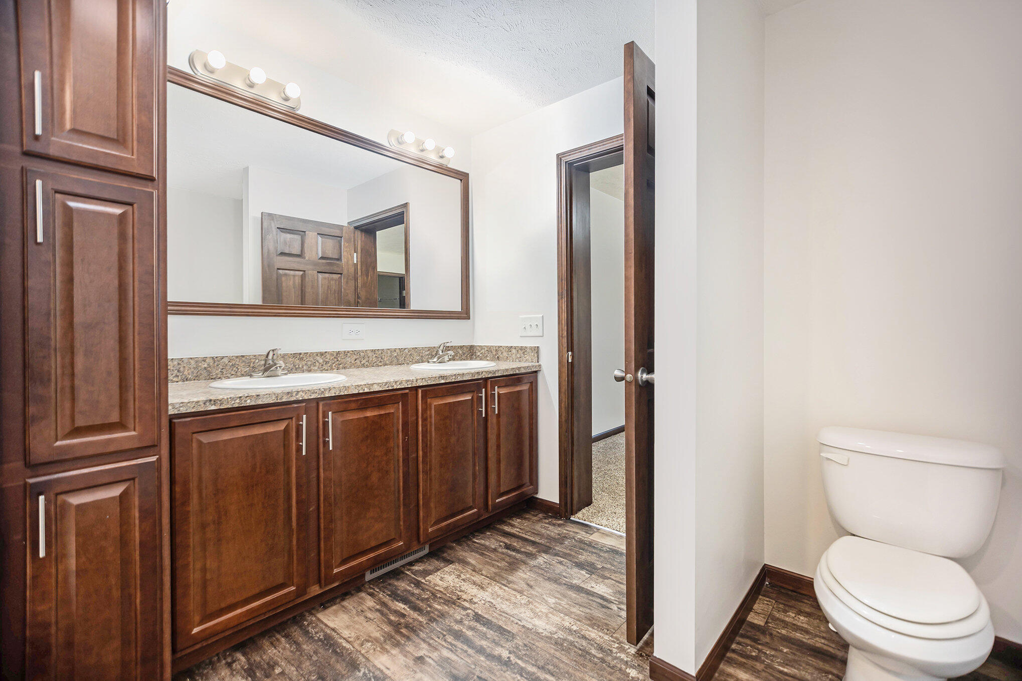 1600 Skeels Road Holton, MI 49425 - Photo 23 of 51 Primary Bathroom
