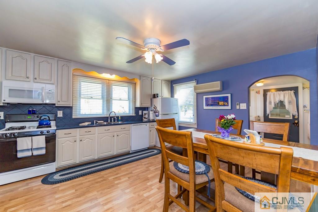 470 New Road Monmouth Junction, NJ 08852 - Photo 6 of 25 Gallery Image 6