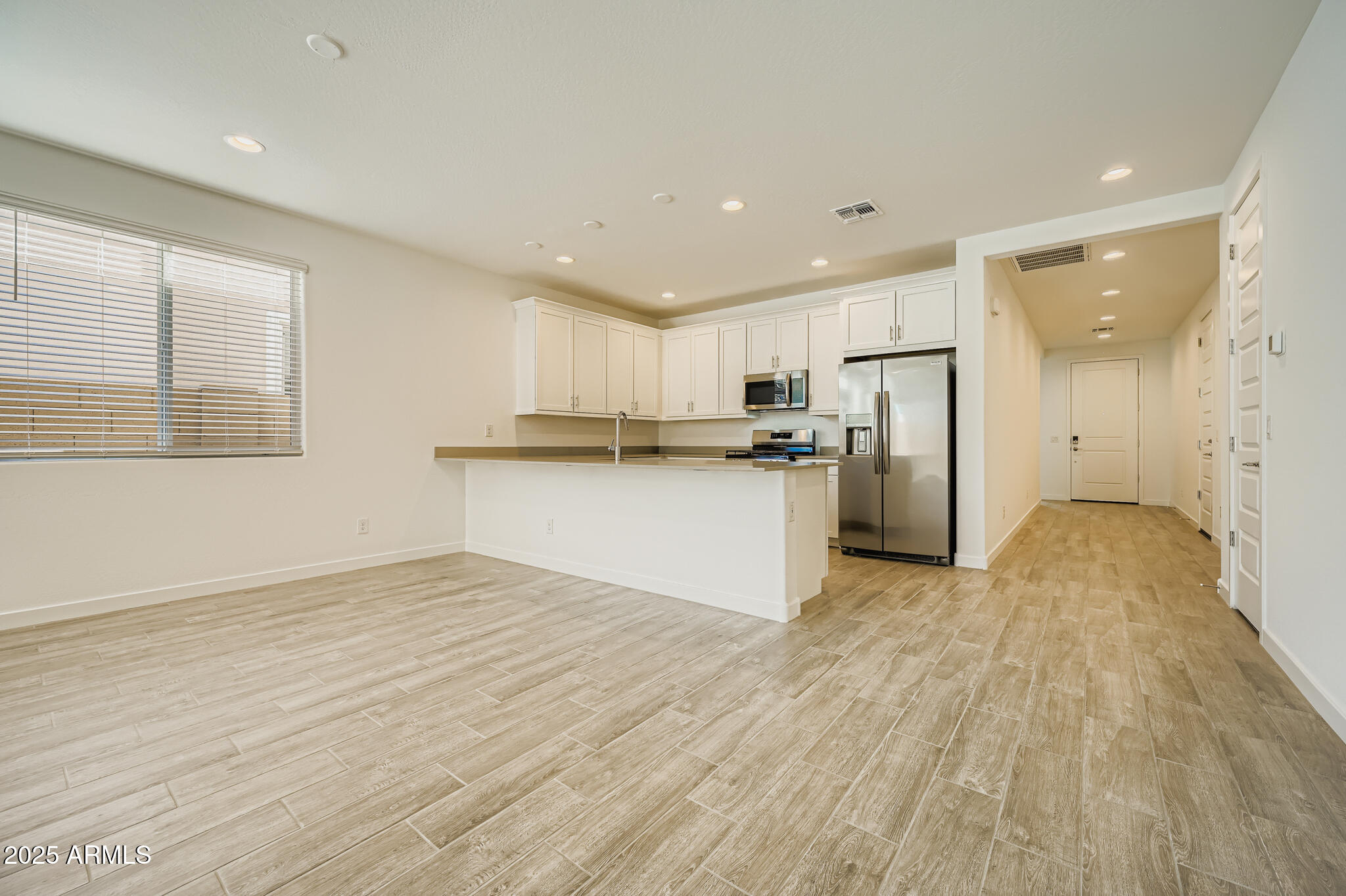 1508 Ridge Road Apache Junction, AZ 85120 - Photo 6 of 35 Dining