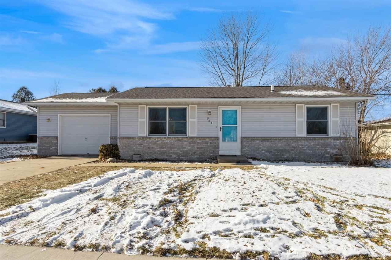 935 Prairie Ridge Road North Liberty, IA 52317 - Photo 1 of 8 Gallery Image 1