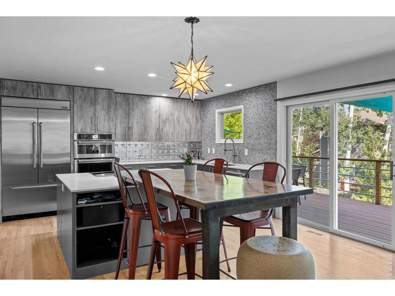 3966 Montclair Lane Boulder, CO 80301 - Photo 7 of 40 Kitchen has island and built-in custom table