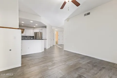 $399,900 | 7887 North 16th Street, Unit 123, Phoenix, AZ 85020