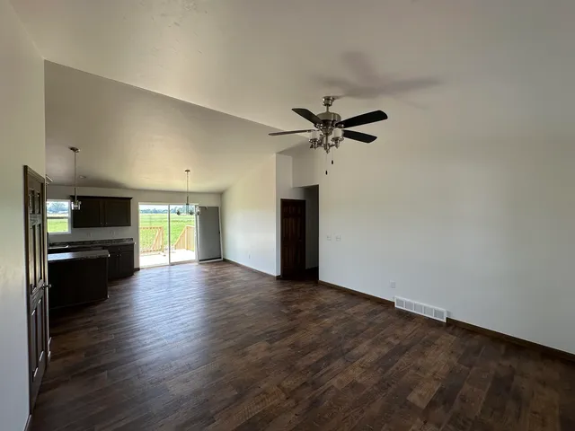 $399,900 | 3873 Woodside Drive, Pulaski, WI 54162