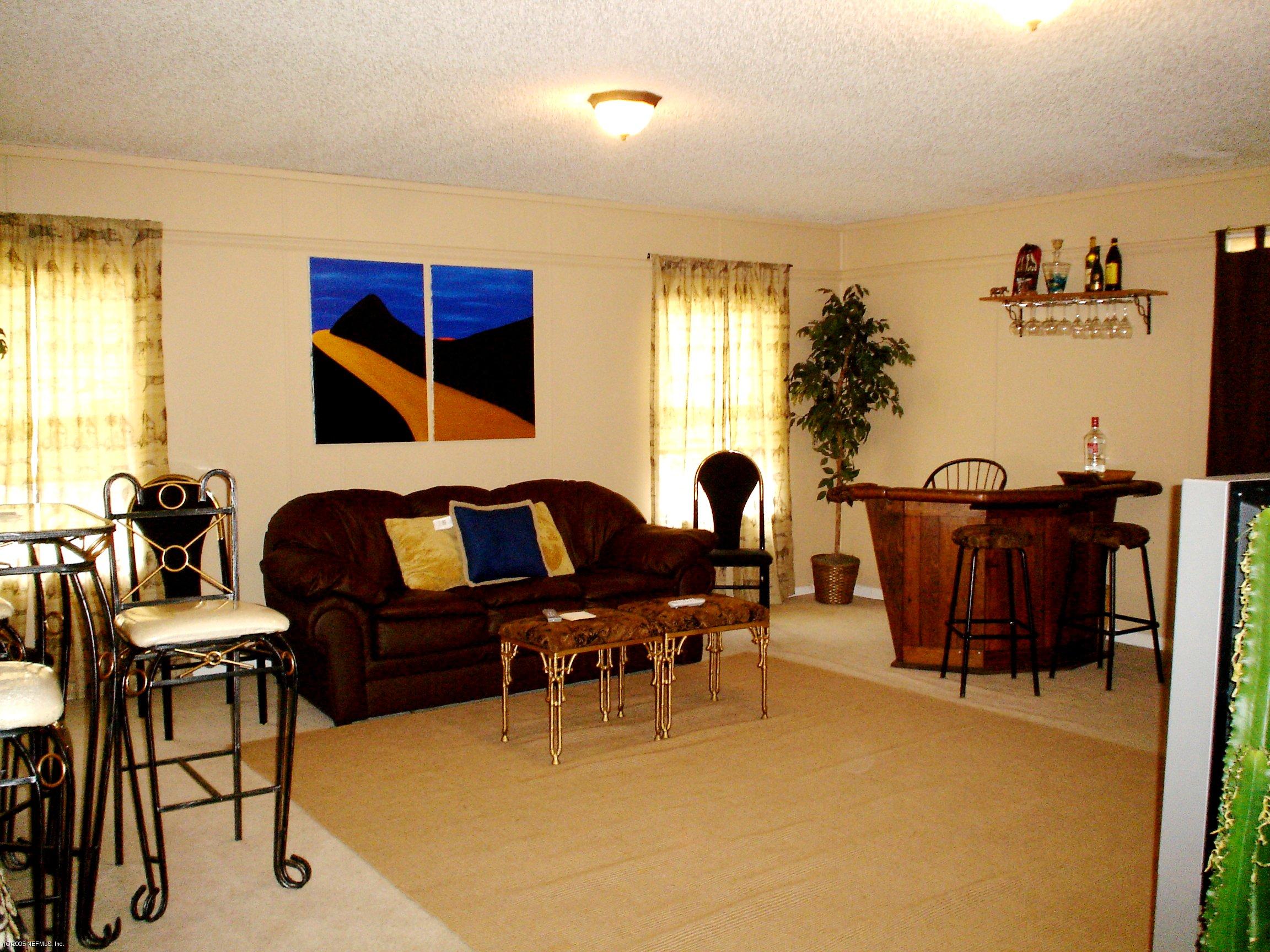 5347 Clarendon Road Jacksonville, FL 32205 - Photo 4 of 5 Family Room