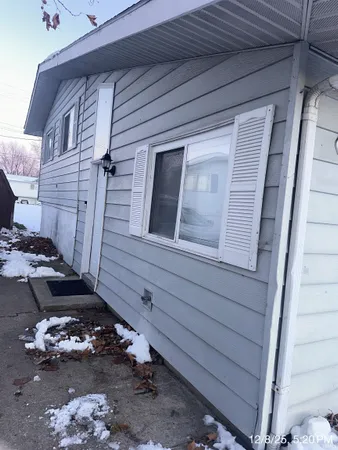 $1,100 | 2026 Shaw Avenue, Peru, IN 46970