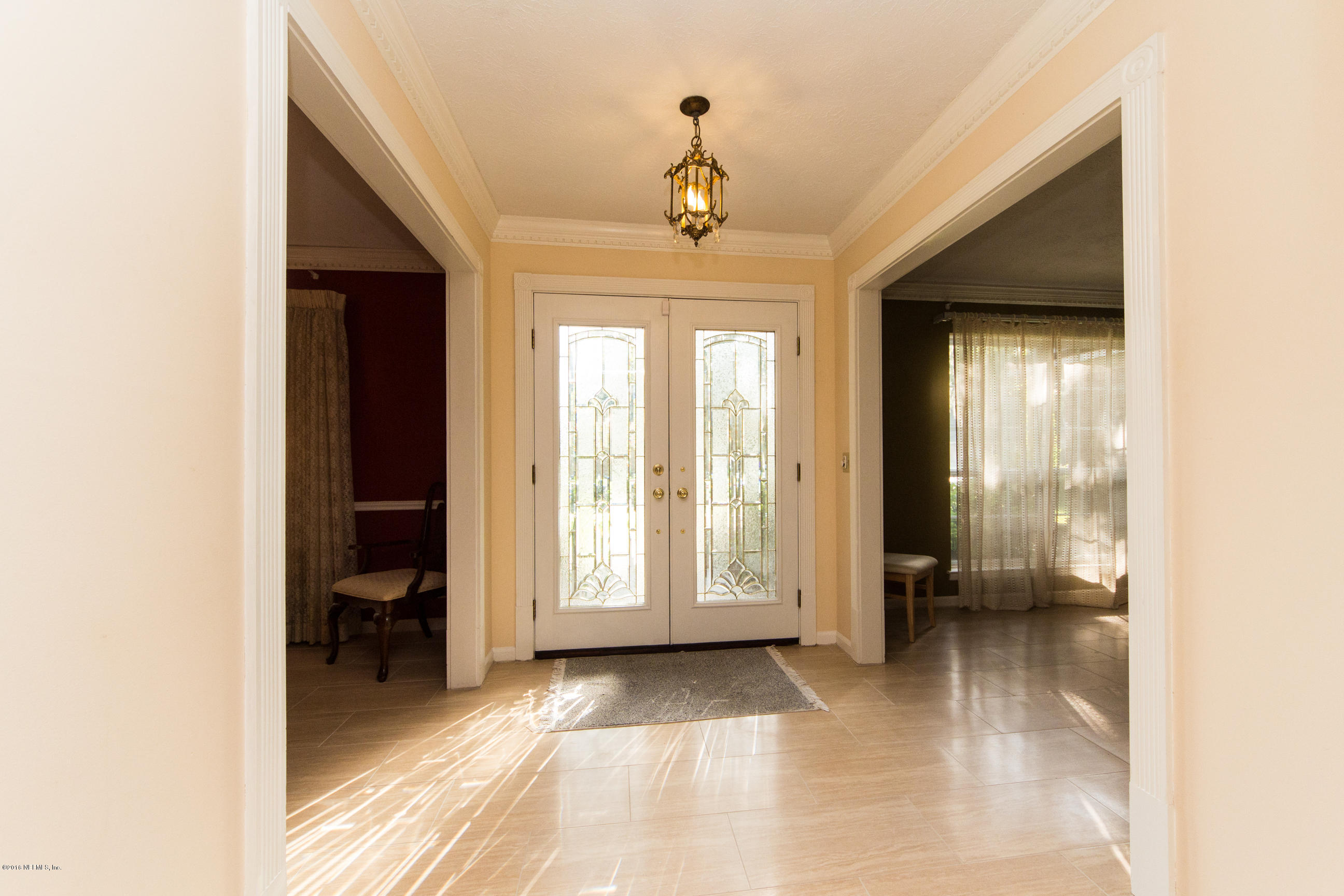 4480 River Trail Road Jacksonville, FL 32277 - Photo 8 of 38 Foyer