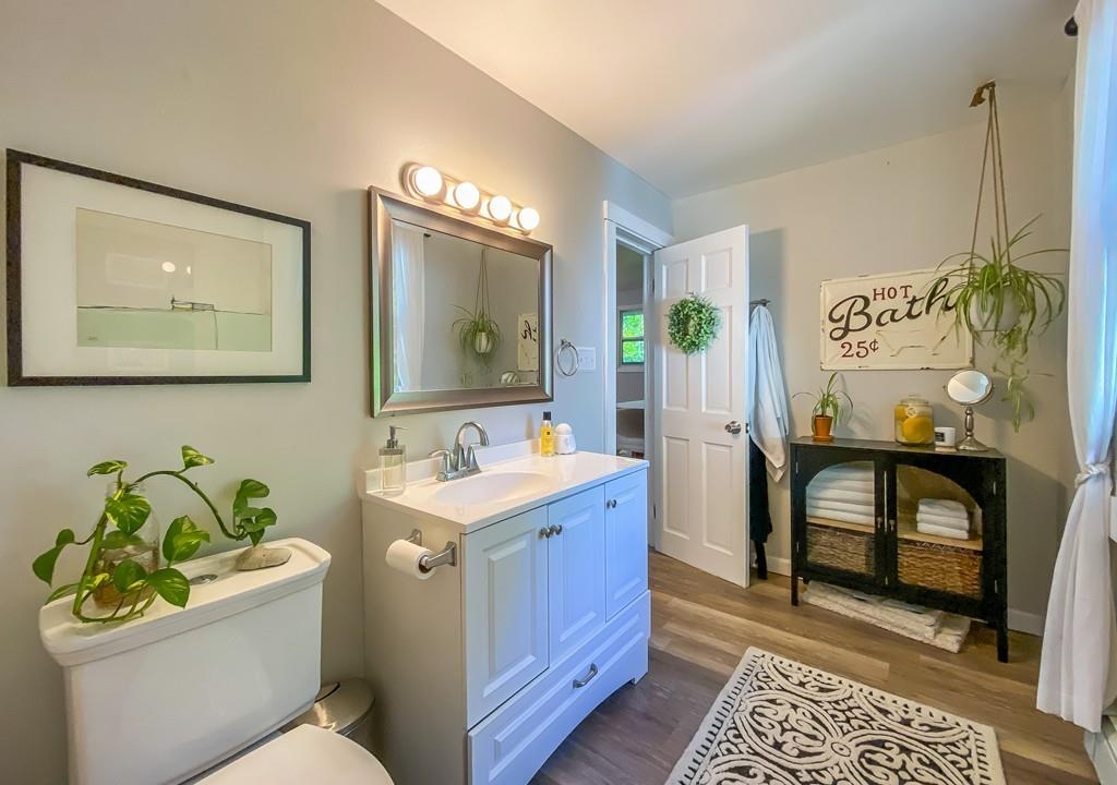 33 Garden Road Scituate, MA 02066 - Photo 8 of 19 Gallery Image 8