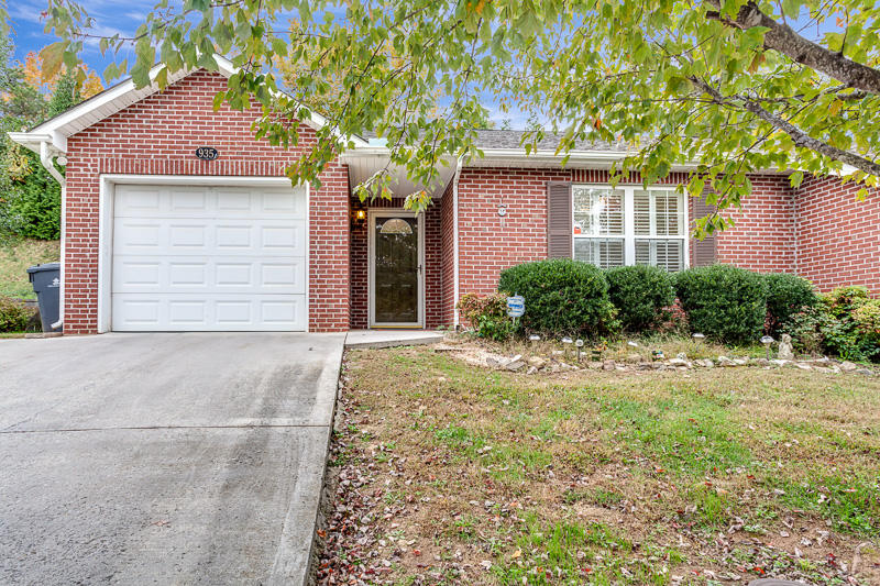 935 Spring Park Road Knoxville, TN 37914 - Photo 1 of 29 001181025-2-935SpringParkRdKnoxvilleTN-S
