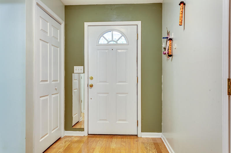 935 Spring Park Road Knoxville, TN 37914 - Photo 2 of 29 003181025-2-935SpringParkRdKnoxvilleTN-S