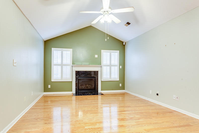935 Spring Park Road Knoxville, TN 37914 - Photo 9 of 29 010181025-2-935SpringParkRdKnoxvilleTN-S