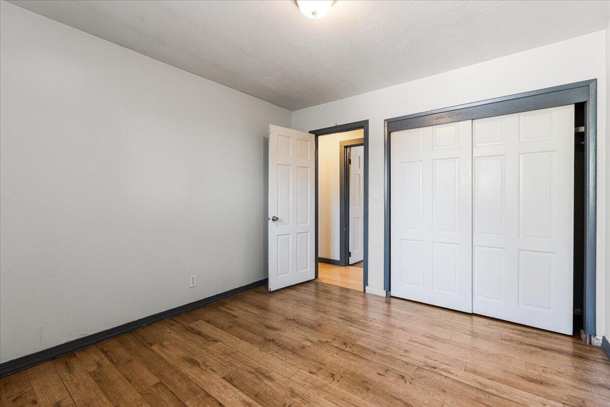 515 Southeast 4th Street Bend, OR 97702 - Photo 11 of 19 Big closet