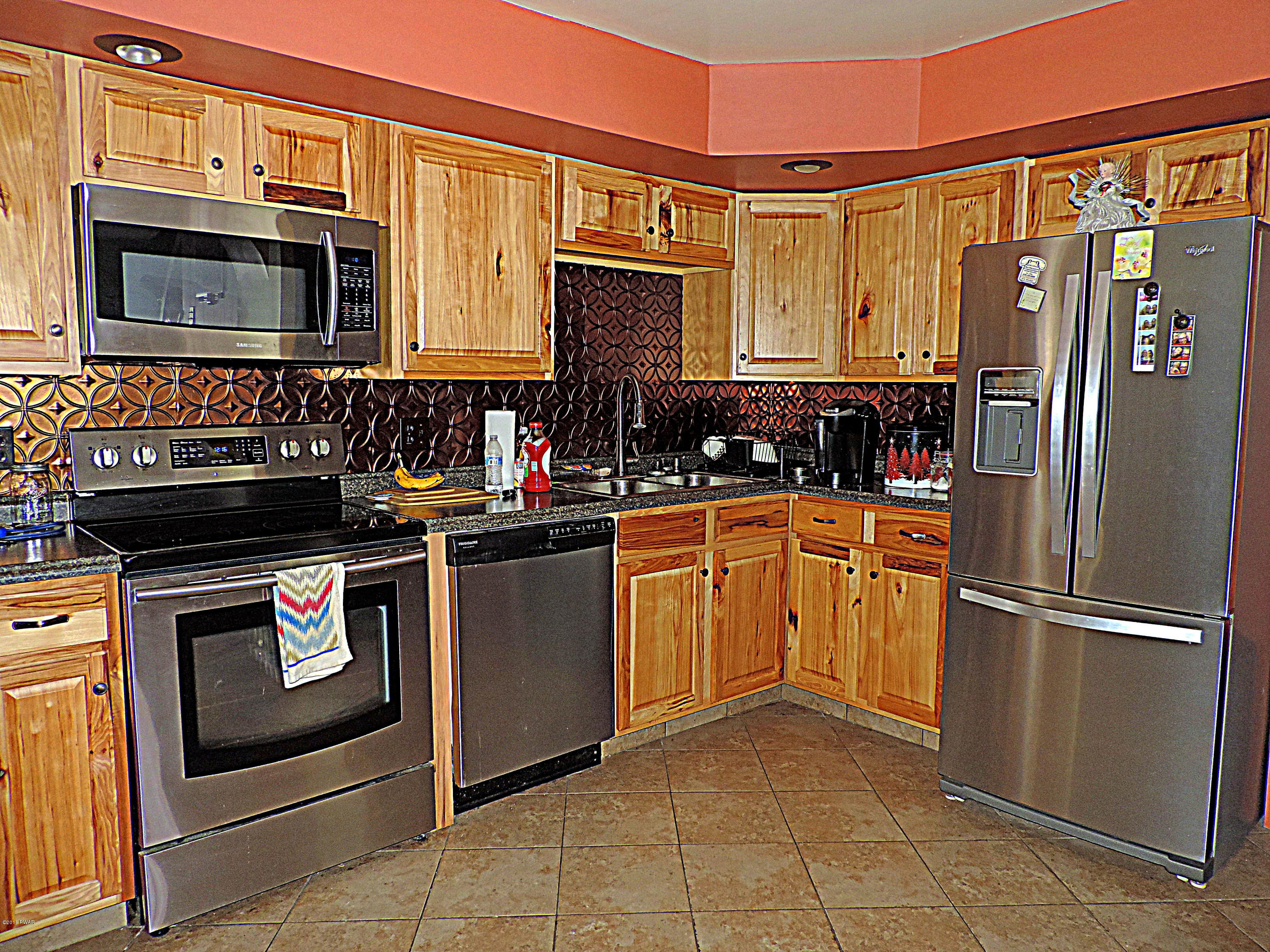 441 Huckleberry Road Newfoundland, PA 18445 - Photo 10 of 58