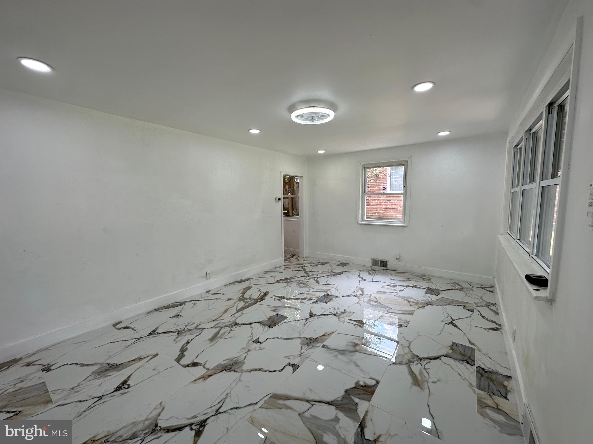 682 Rennard Street Philadelphia, PA 19116 - Photo 6 of 24 a view of empty room