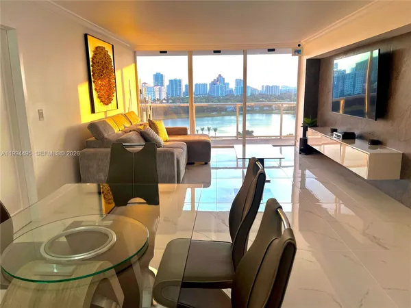 $3,000 | 3701 North Country Club Drive, Unit 1505, Aventura, FL 33180