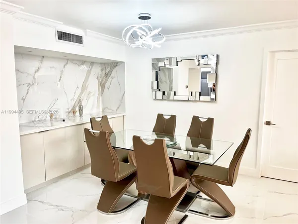 $3,000 | 3701 North Country Club Drive, Unit 1505, Aventura, FL 33180