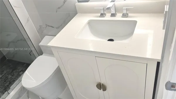 $3,000 | 3701 North Country Club Drive, Unit 1505, Aventura, FL 33180